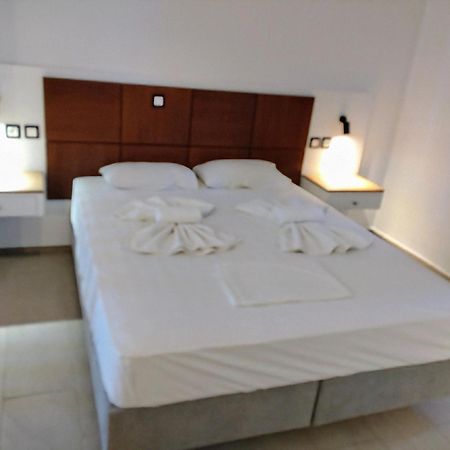 Kyra Panagia Hotel Luaran gambar