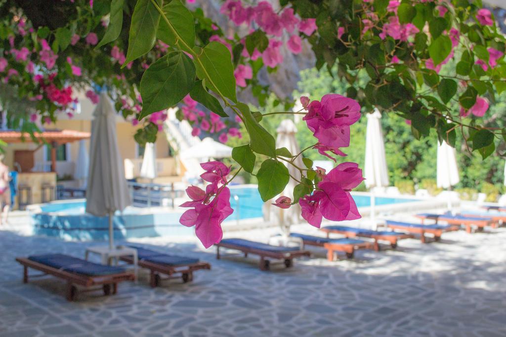 Kyra Panagia Hotel Luaran gambar